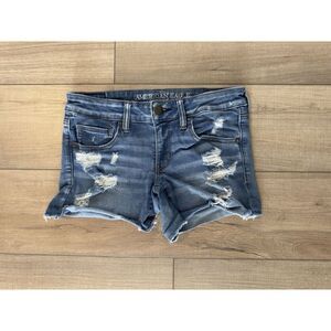 American Eagle Outfitters stretchy distressed denim Jean shorts 6 Women’s